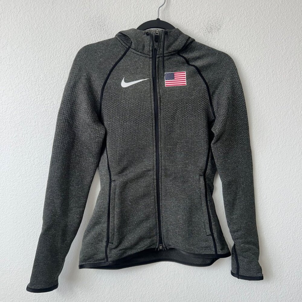NEW Nike Womens Tech Fleece USA Hoodie Jacket CT4042-001 Size XS Gray